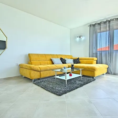 House Luka Krapan